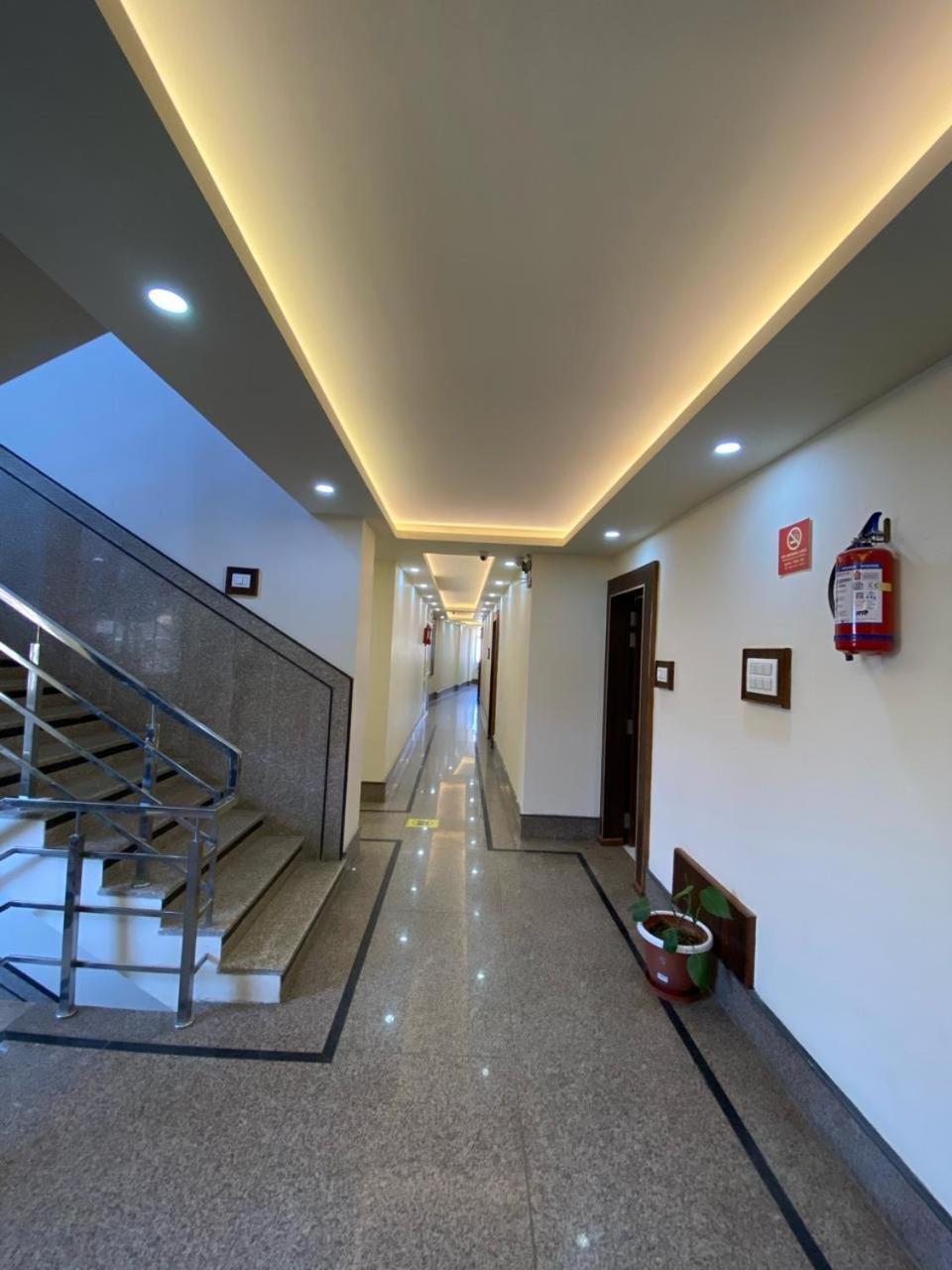 Hotel Katra Royal Stay Екстер'єр фото